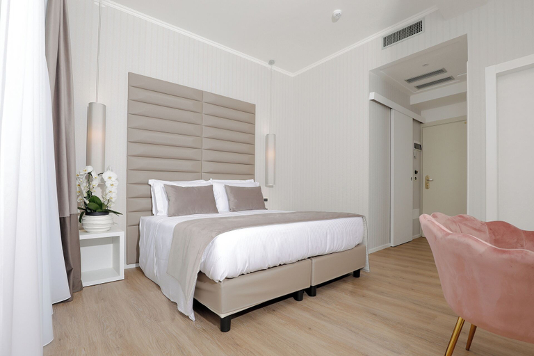 Bedroom 4, Hotel Alexander, Ravenna