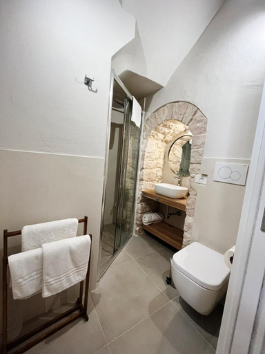Others 2, La Casetta b & b, Bari