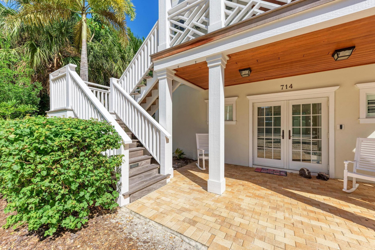 Room 5, Serenity Cottage in Anna Maria, Manatee