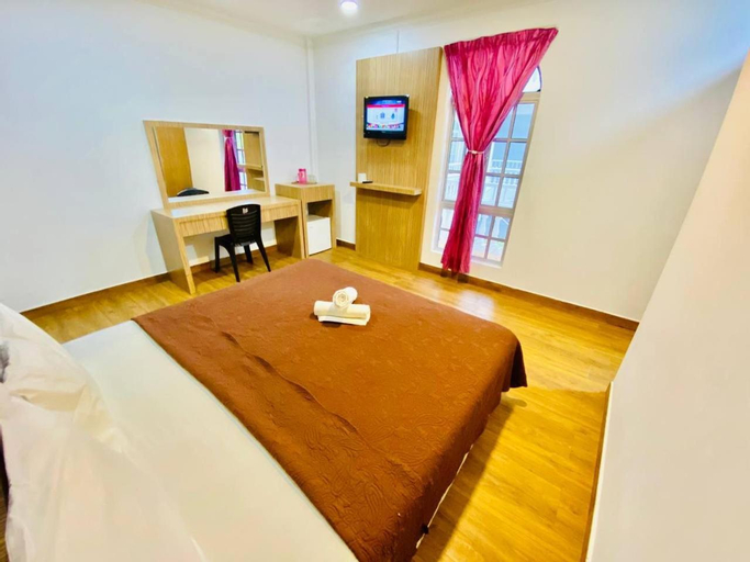 Bedroom 6