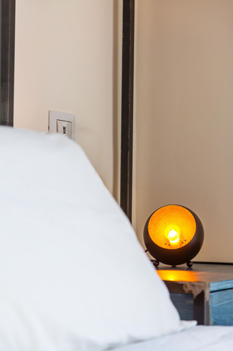 Room 3, Central Station Apts by Wonderful Italy - Pozzuoli, Napoli