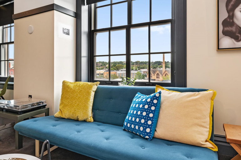 Room 4, Kasa Classic Studio Inviting Neighborhood Exciting Sights The Maverick, Allegheny