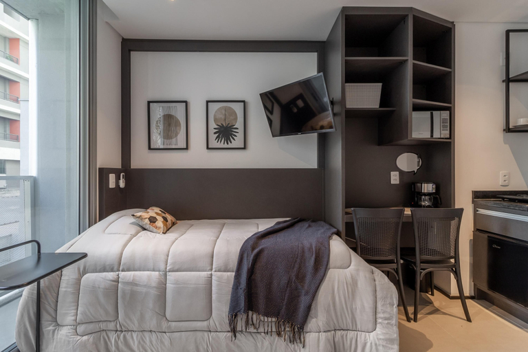 Room 2, Freicaneca 111 in S o Paulo, São Paulo