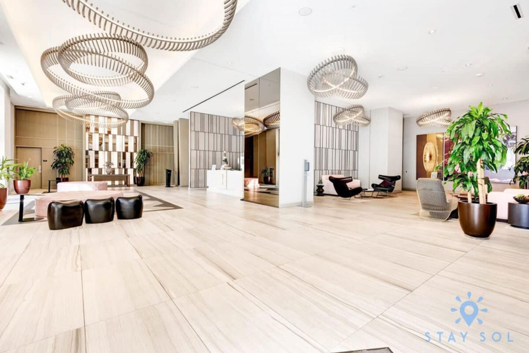 Room 4, Luxury w Stunning View Balcony Amazing Pools, Broward