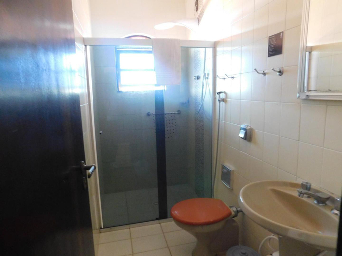 Bathroom 4, Hotel Real Sao Lourenco, São Lourenço