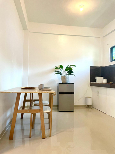 Others 5, Namal Apartelle, El Nido