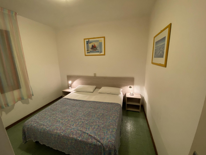 Room 4, Rose in Bibione With 3 Bedrooms and 1 Bathrooms, Venezia