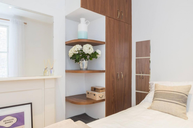 Others 2, 2-bed Flat in Paddington Near Hyde Park, London