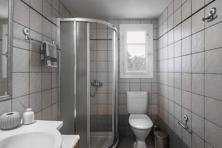 Bathroom, Villa Bougainvillea in Paxi, Ionian Islands