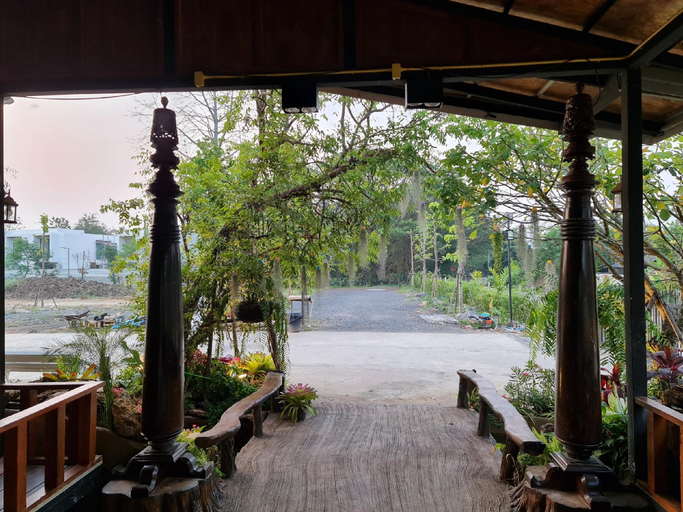 Others 5, Tasana Garden Saraphi, Saraphi