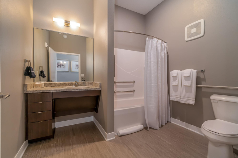 Room 4, Kasa 2BD Walk to Sculpture Park Des Moines, Polk