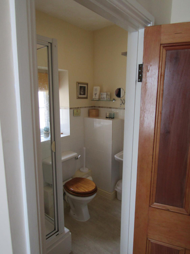 Bathroom 3, Harringtons at 14, Conwy