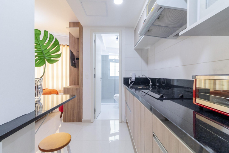 Room 3, Av0905 in S o Paulo, São Paulo