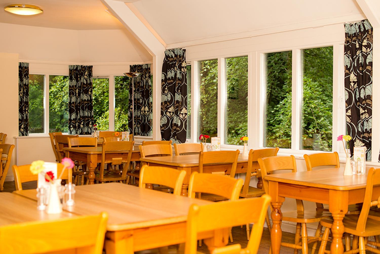 Food & Drinks 3, YHA Grasmere Butharlyp Howe, Cumbria