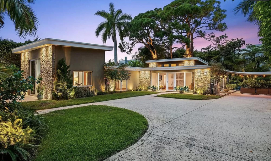 Room 1, Wilton Manors Stunning Gated Oasis, Broward