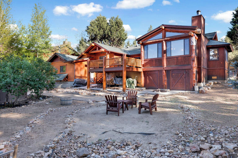 Exterior & Views 2, THE Alps Lodge #2142, San Bernardino