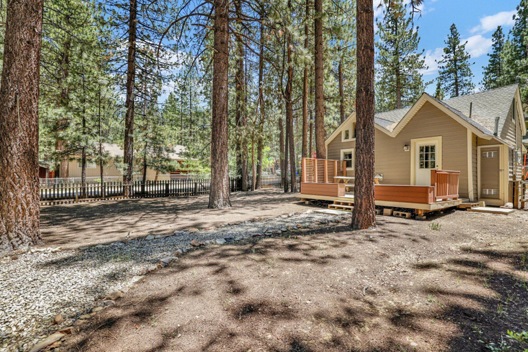 Exterior & Views 2, Moonridge R N R #2320, San Bernardino