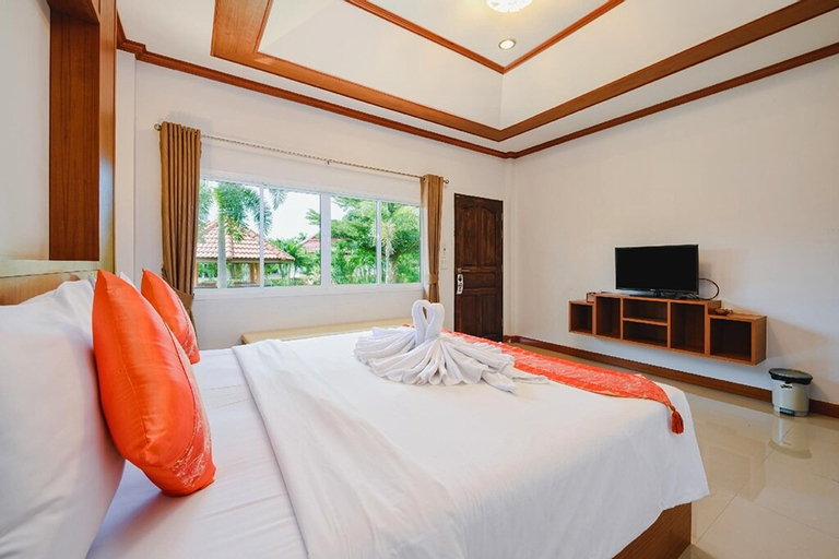 Bedroom 24