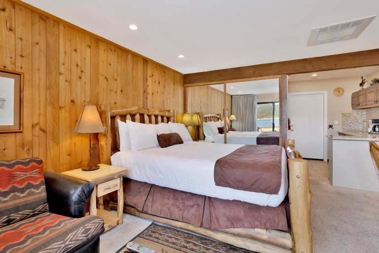 Bedroom 3, Forest Shores Lake View Condo #2250, San Bernardino