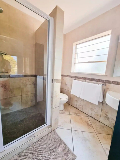 Bathroom, Stylish one bed Apartment in Strydom Park - 2168, City of Johannesburg