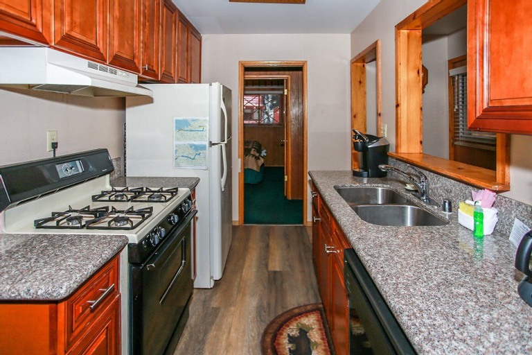 Dining Room 8