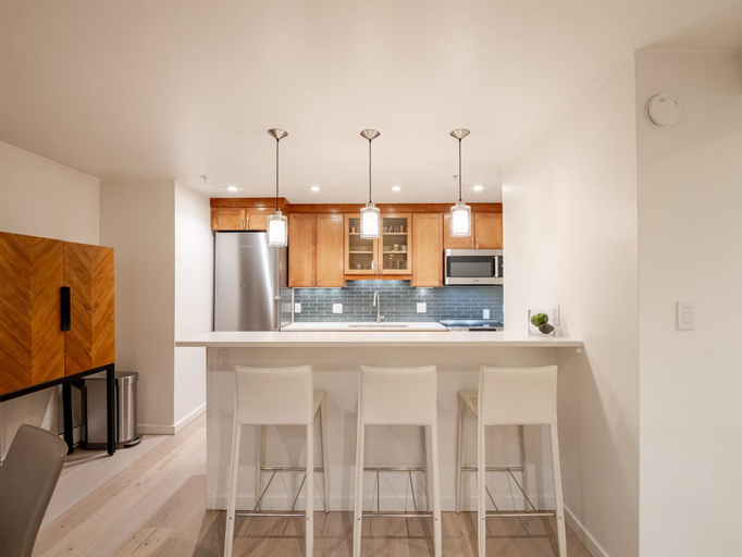 Room 5, Cooper s Corner by Rove 2BR w Sauna Hot Tub, Pitkin