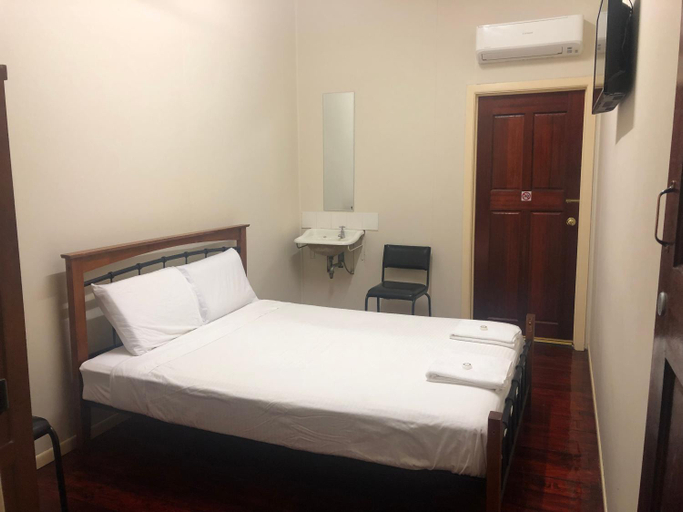 Bedroom 2, The Prince of Wales, Whitsunday