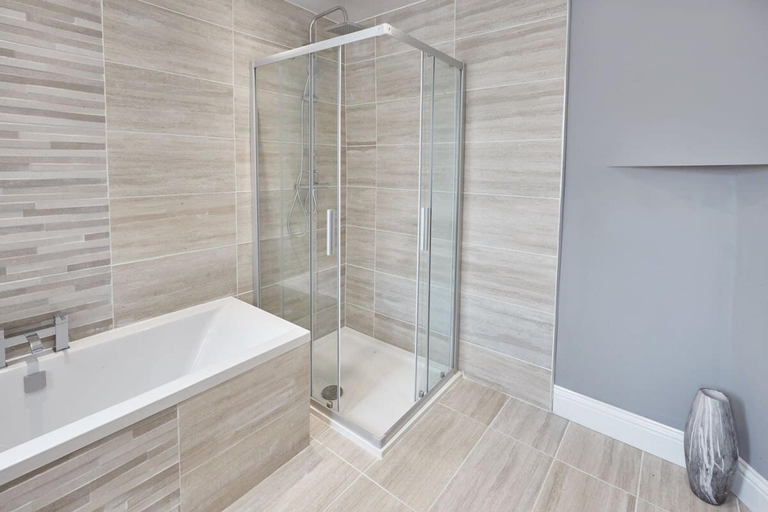 Bathroom 4, Host Stay Riftswood Ruby, Redcar and Cleveland