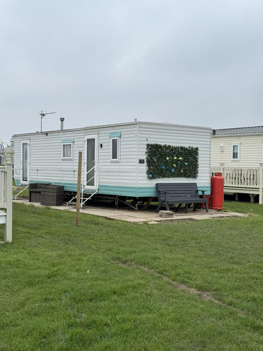 Exterior & Views 2, Ingoldmells -caravan- Sleeps 6 - Seaside - Parking, Lincolnshire