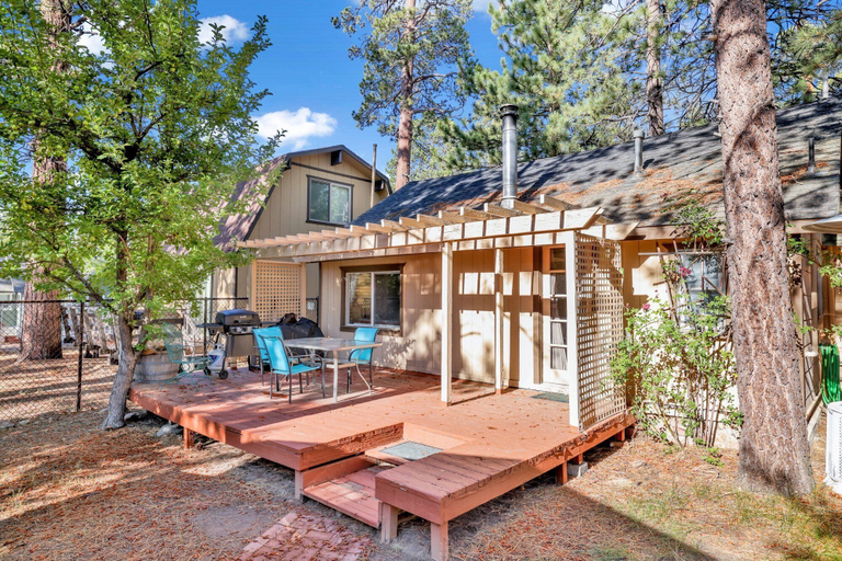 Exterior & Views 2, Pines 23 #1438, San Bernardino