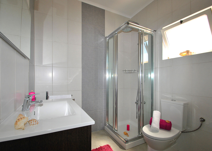Bathroom 4, Villa Zanzibar, Loulé