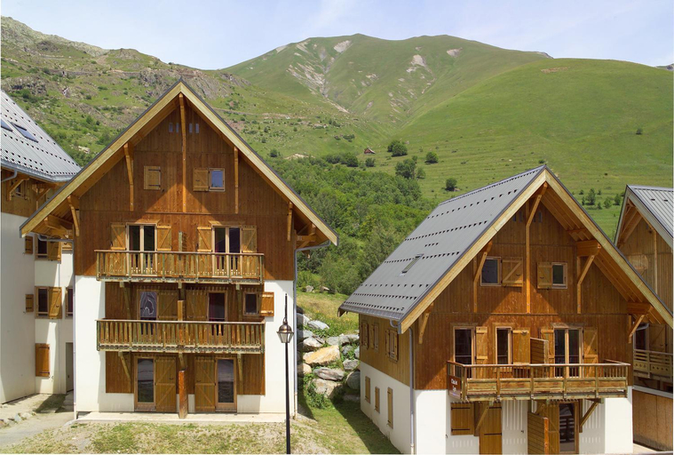 Exterior & Views 1, Madame Vacances Residence Les Fermes de Saint Sorlin, Savoie