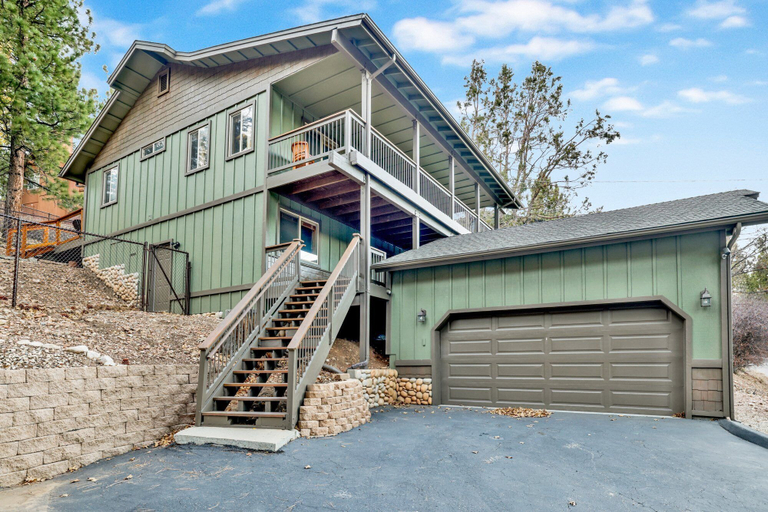 Exterior & Views 2, Sleepy Bear Lodge # 2385, San Bernardino