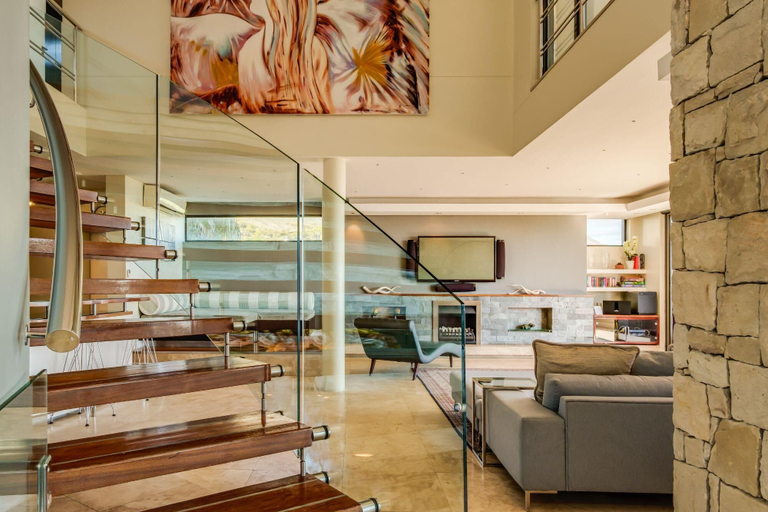Food & Drinks, Multi-level Family Villa w Private Pool Views Lions Crest, City of Cape Town