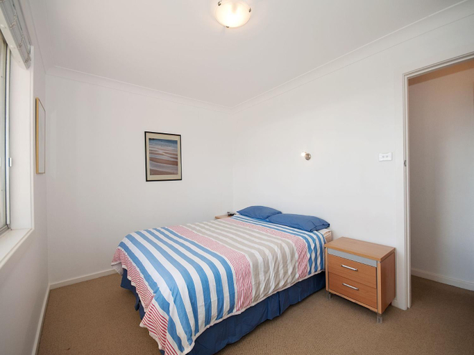 Bedroom 2, Beachside Shoal Bay Unit 2, Port Stephens