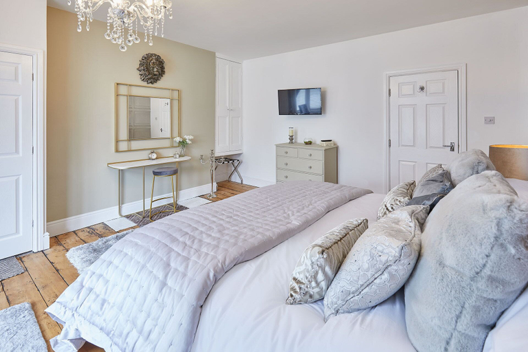 Others 5, Host Stay Apartment 2 15 Prospect Hill, North Yorkshire