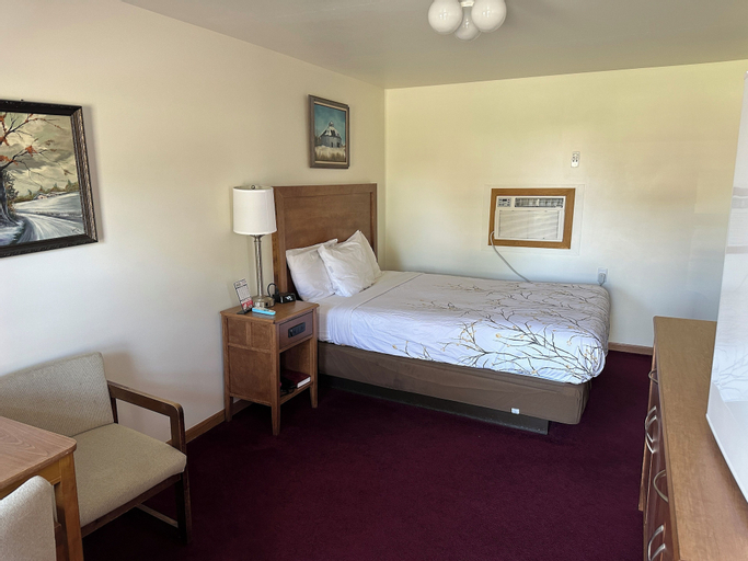 Bedroom 5