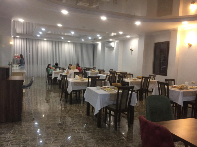 Food & Drinks 4, Hotel Batumi Palace, Batumi