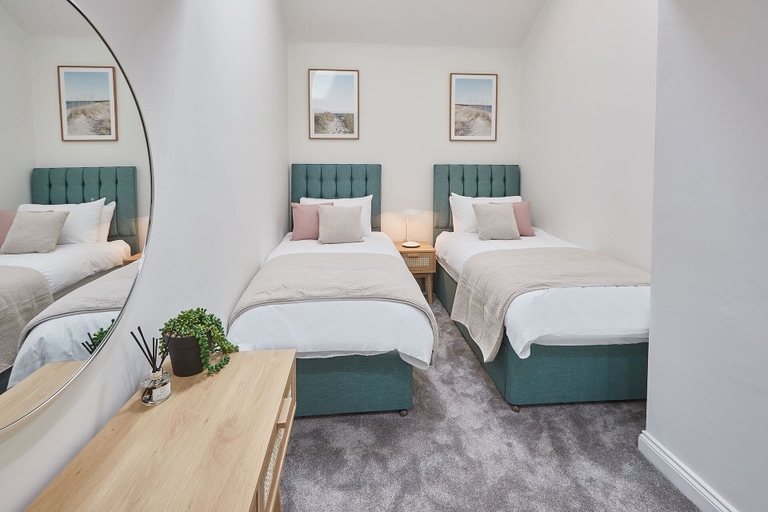 Others 5, Host Stay Coastal Townhouse, North Yorkshire