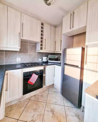 Others 5, Stylish one bed Apartment in Strydom Park - 2168, City of Johannesburg