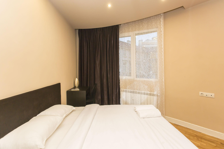Others 3, Elegant 2bdr Apartment With a Balcony, Stolichna