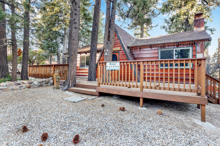 Exterior & Views 2, THE Talbot Cottage #2391, San Bernardino