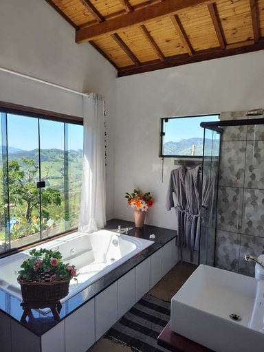 Bathroom 4, Pousada Vitória, Gonçalves