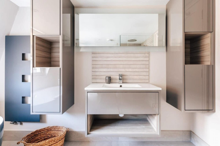 Bathroom 4, Modern Stylish Central Bath Apartment, Bath and North East Somerset