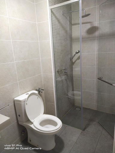 Bathroom 4, Bali Residence Studio suite muslim friendly, Malacca City