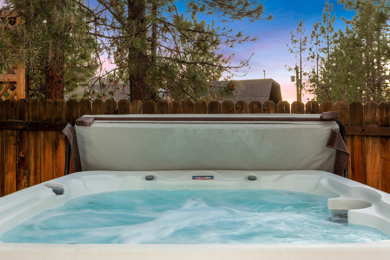 Bathroom 4, Mountain FUN #1729, San Bernardino