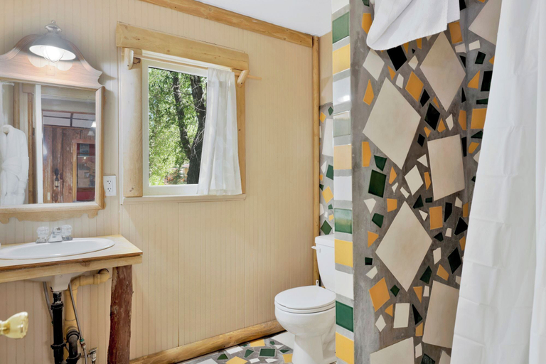 Bathroom 4, Lodge House #100, San Bernardino