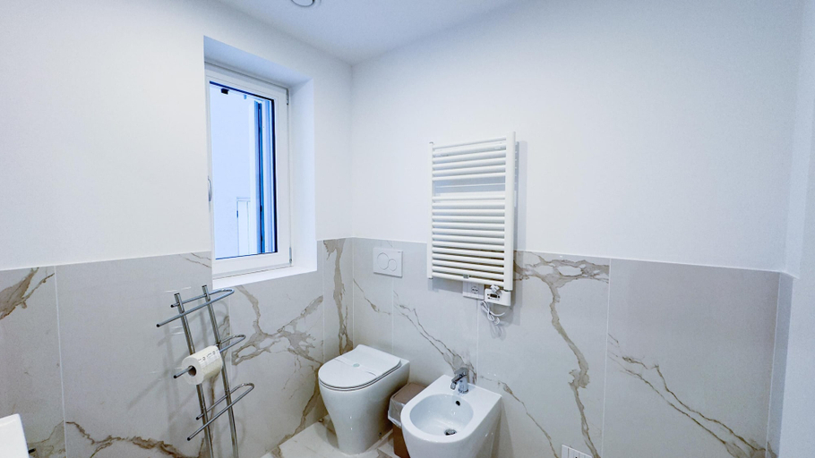 Room 2, Fairmont Seafront Acquamarine Suite by Ca-sa Check, Venezia
