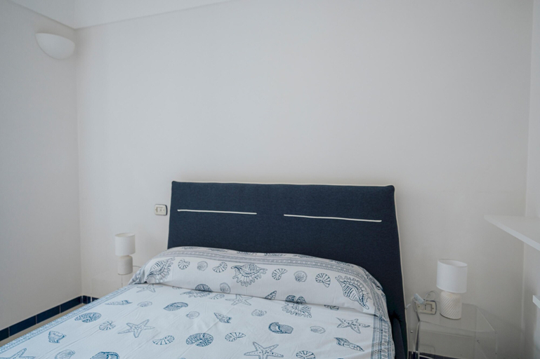Bedroom 3, Casa Blue Torricella by Elite Villas, Salerno