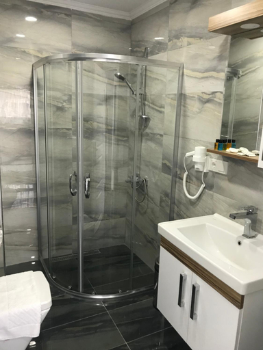 Bathroom 4, Senturkler Suite, Merkez